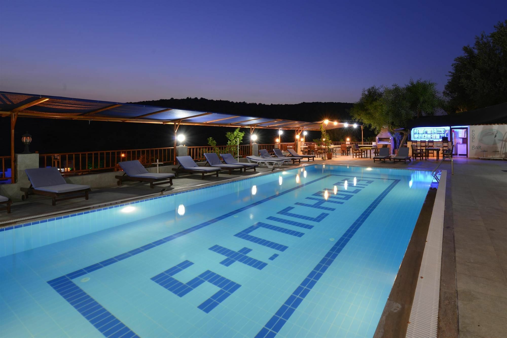 Patara Delfin Hotel Exterior foto